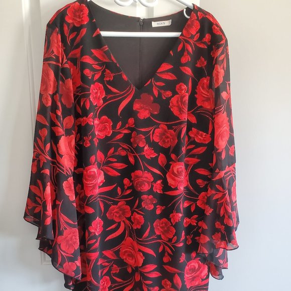 Dress - Picture 1 of 1